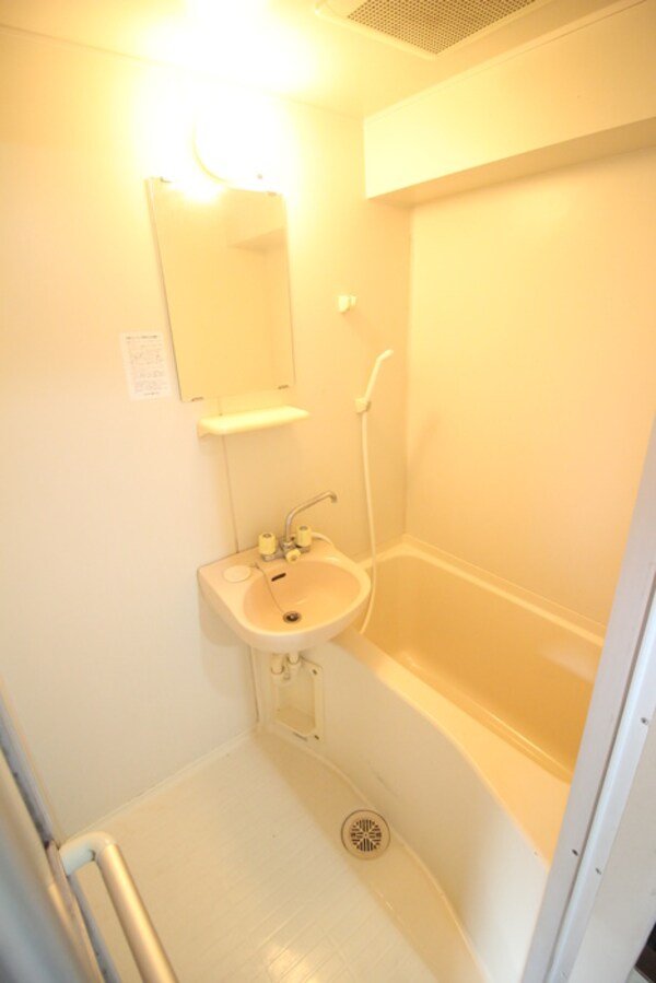 バス／シャワールーム等