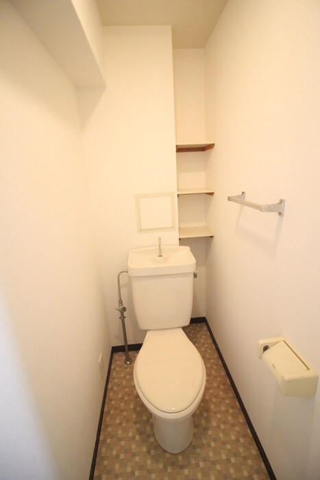 物件内観写真12　(トイレ)