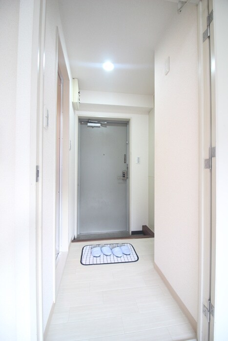物件内観写真14　(廊下)