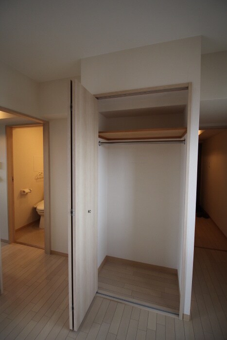 物件内観写真12　(収納)