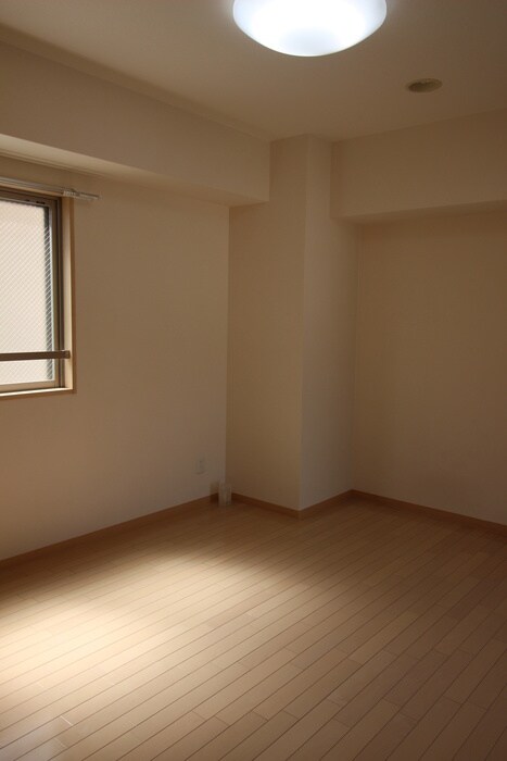 物件内観写真15　(居室)
