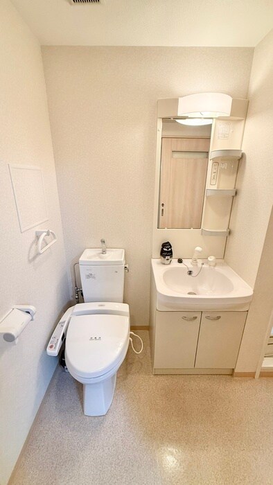 物件内観写真19　(トイレ)