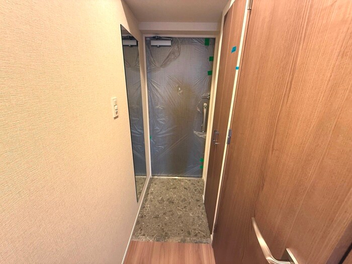 物件内観写真21　(玄関)