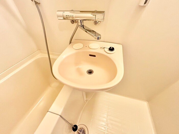 物件内観写真14　(洗面)