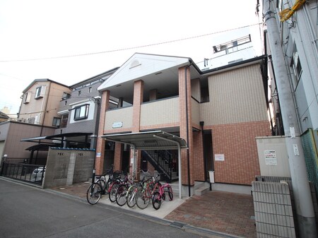 フジパレス背戸口外観写真