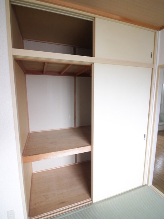 物件内観写真8　(収納)