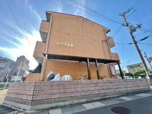 ハイツ山田外観写真