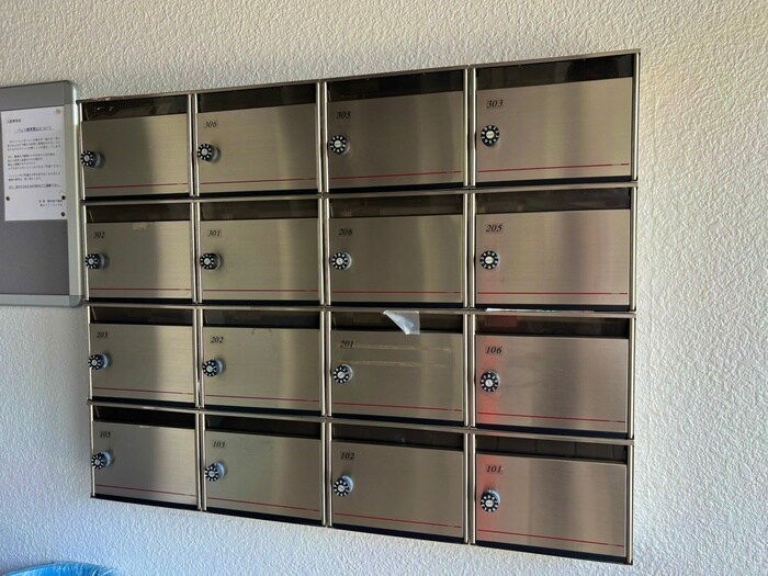 物件外観写真4　(建物設備)