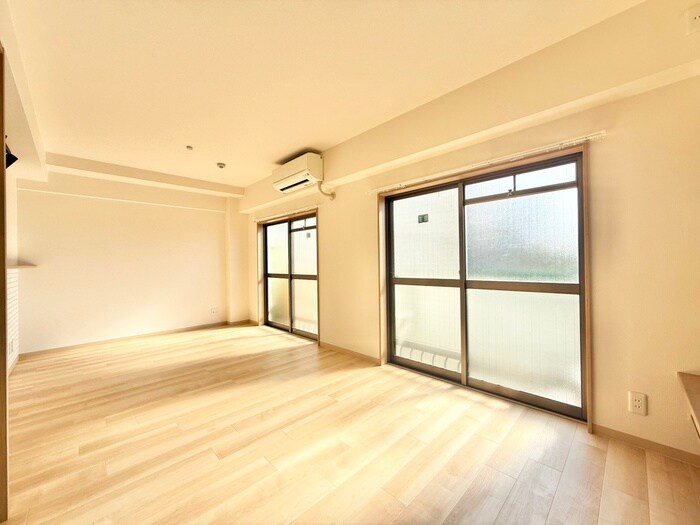 物件内観写真11　(居室)