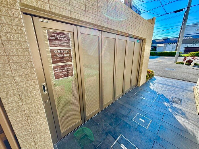 物件外観写真4　(建物設備)