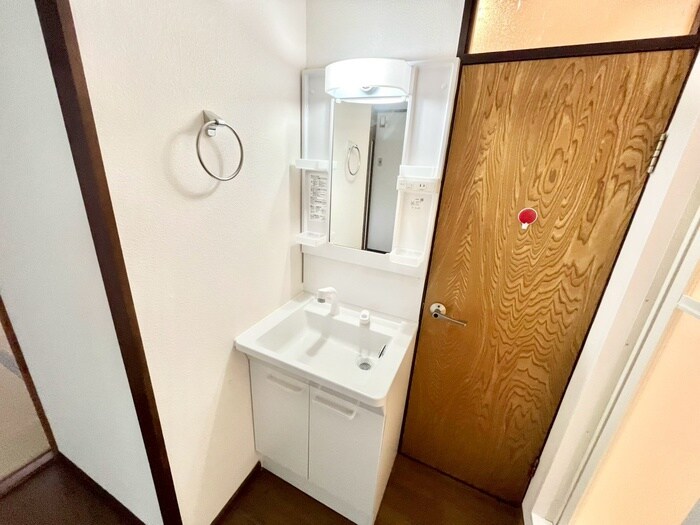 物件内観写真12　(洗面)