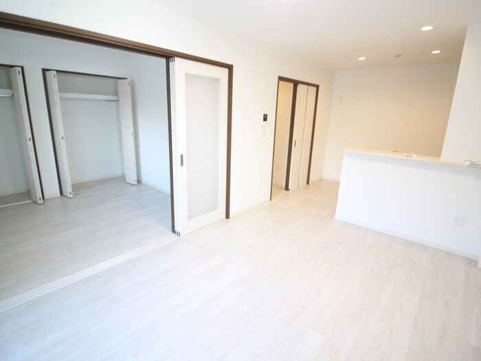 物件内観写真10　(居室)