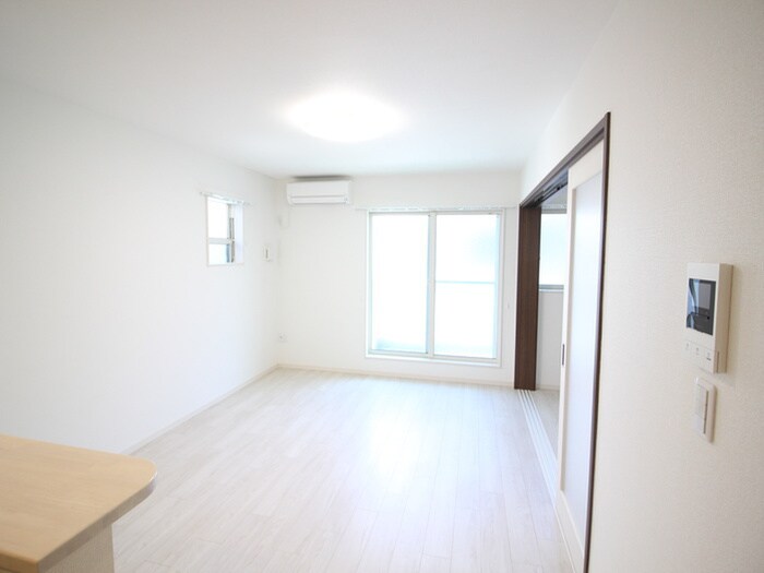 物件内観写真22　(居室)