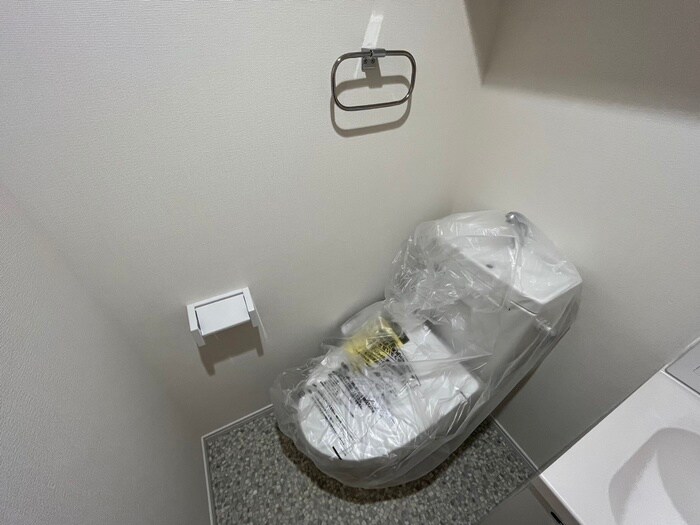 物件内観写真11　(トイレ)