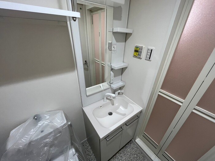 物件内観写真13　(洗面)