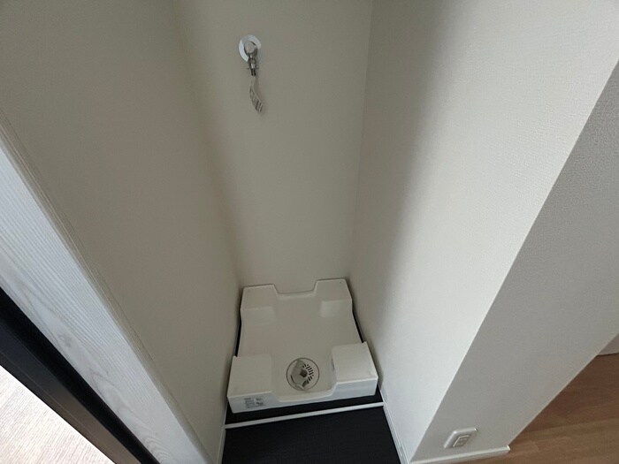物件内観写真21　(洗濯機置場)