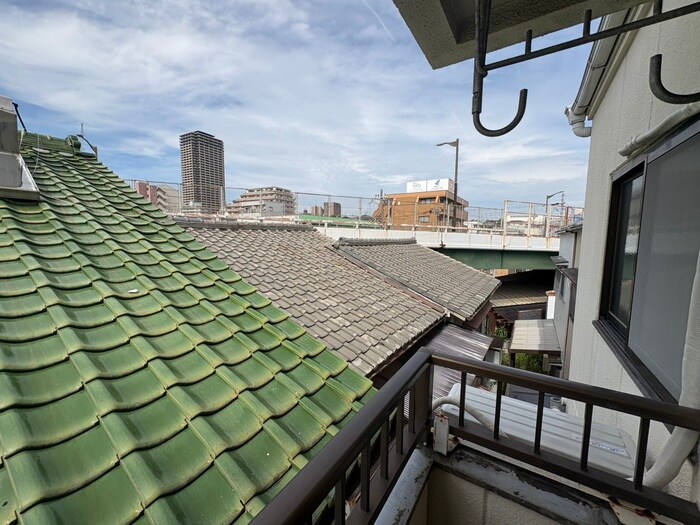 物件内観写真20　(室内からの展望)