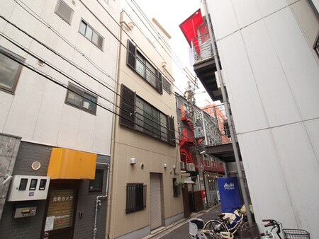 大上マンション（４－１６－３）外観写真