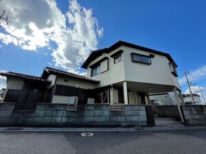 光と風・果樹と庭の家外観写真