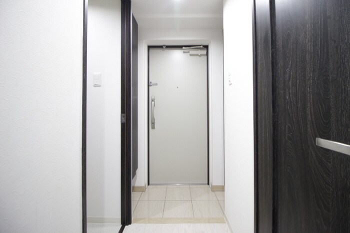 物件内観写真15　(玄関)