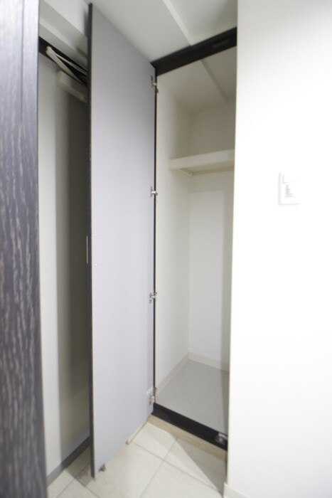 物件内観写真21　(収納)