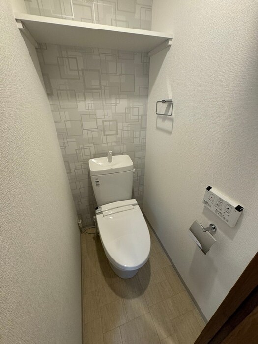 物件内観写真12　(トイレ)