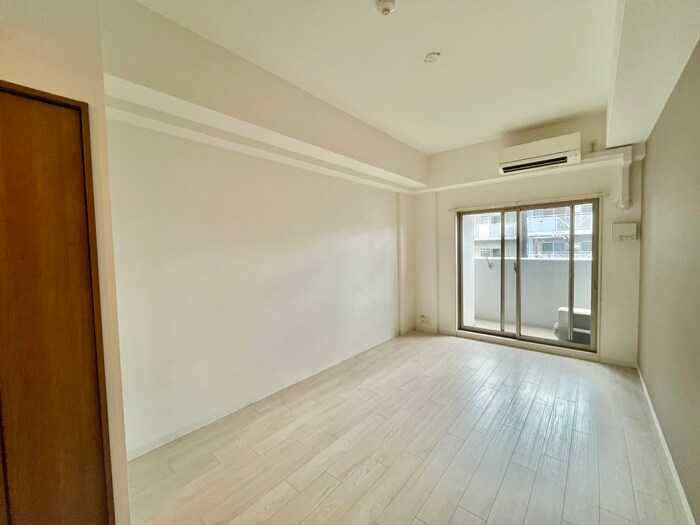 物件内観写真13　(居室)