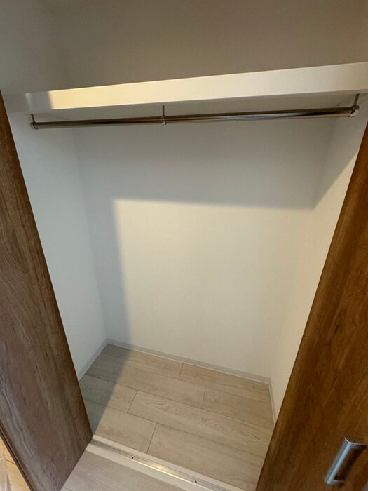 物件内観写真15　(収納)