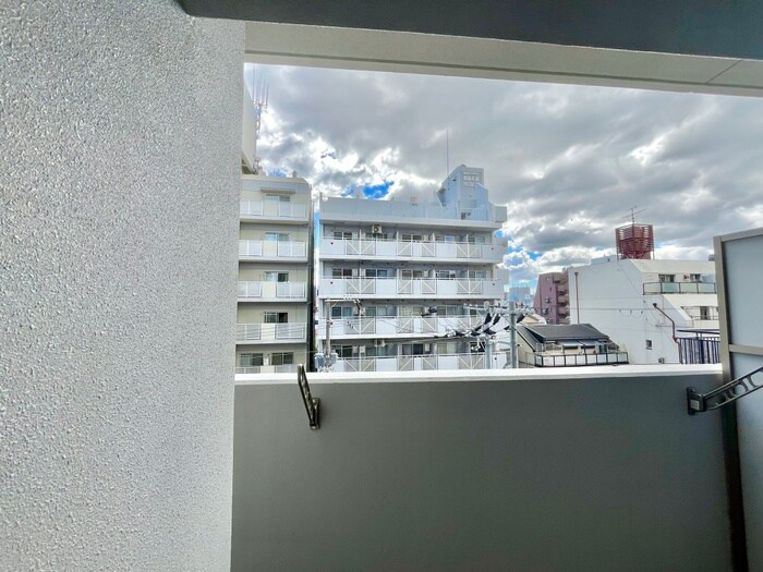 物件内観写真22　(室内からの展望)