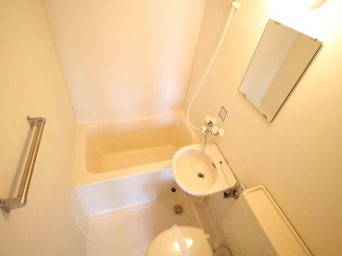 物件内観写真12　(バス／シャワールーム等)