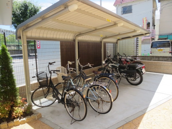 駐輪場