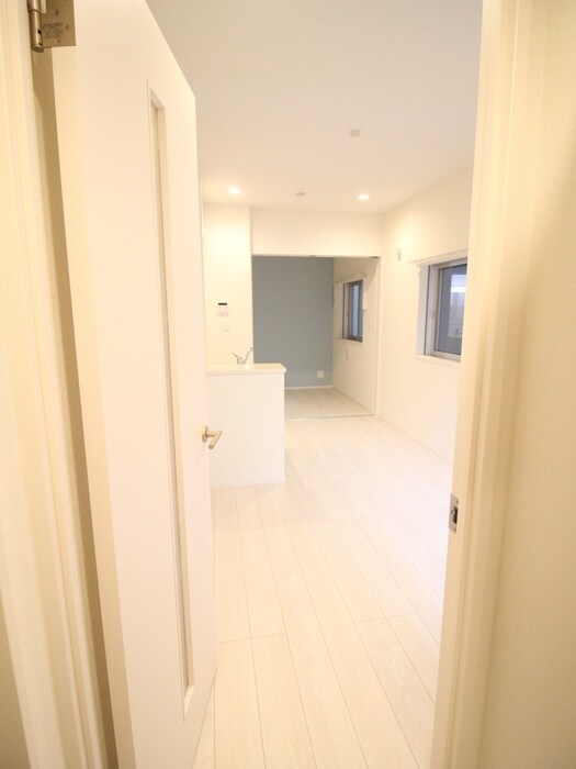 物件内観写真19　(廊下)