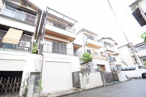 千里山高塚貸家外観写真