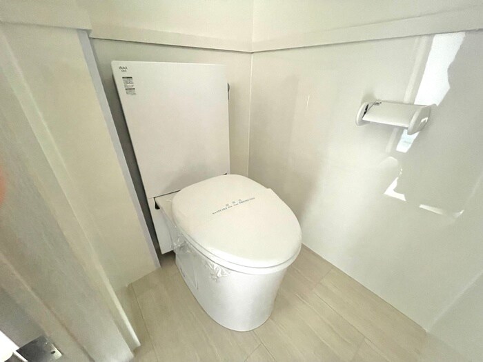 物件内観写真9　(トイレ)