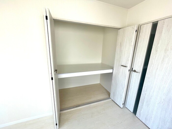 物件内観写真11　(収納)