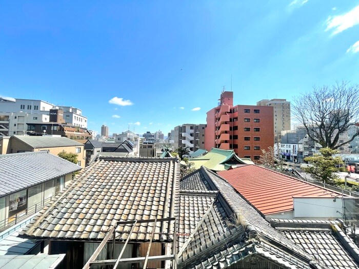 物件内観写真17　(室内からの展望)