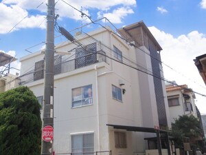 シャトーヤスミマンションA棟外観写真