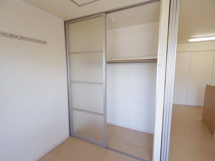 物件内観写真11　(収納)
