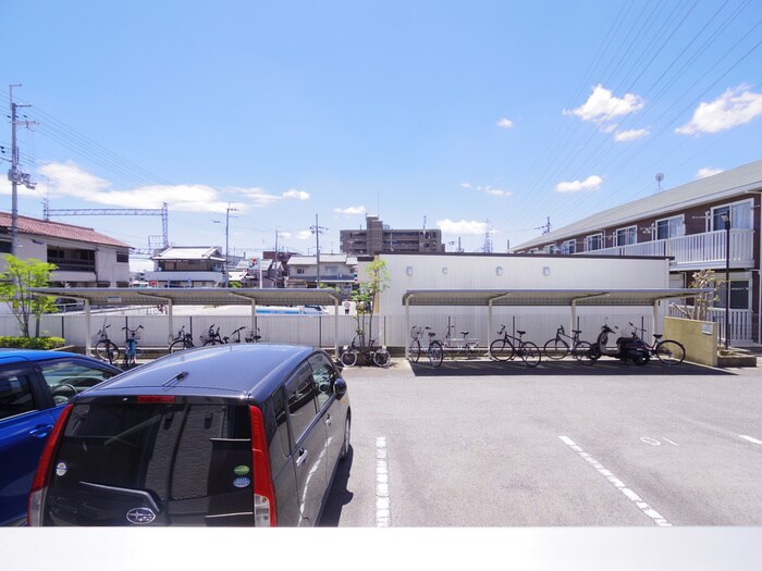 物件内観写真21　(室内からの展望)