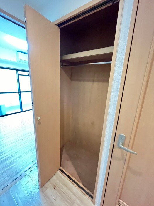 物件内観写真12　(収納)