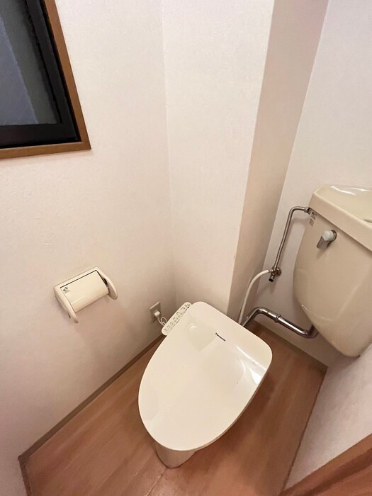 物件内観写真16　(トイレ)