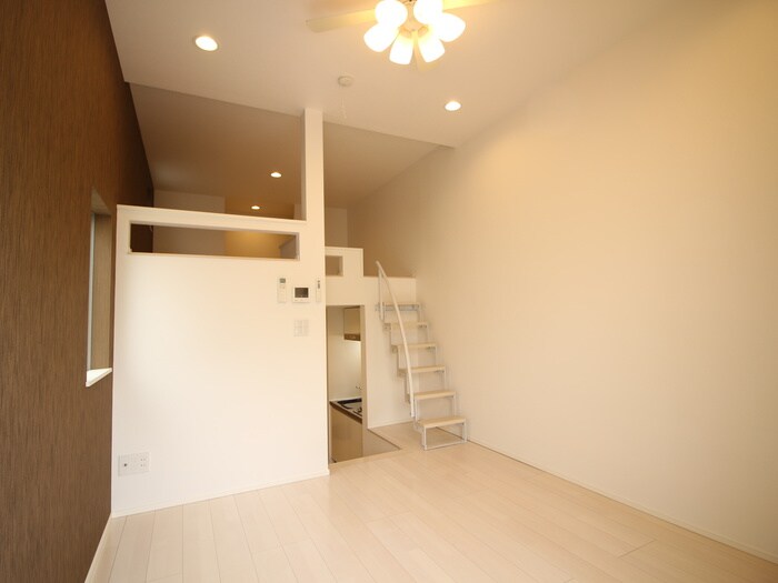 物件内観写真8　(居室)