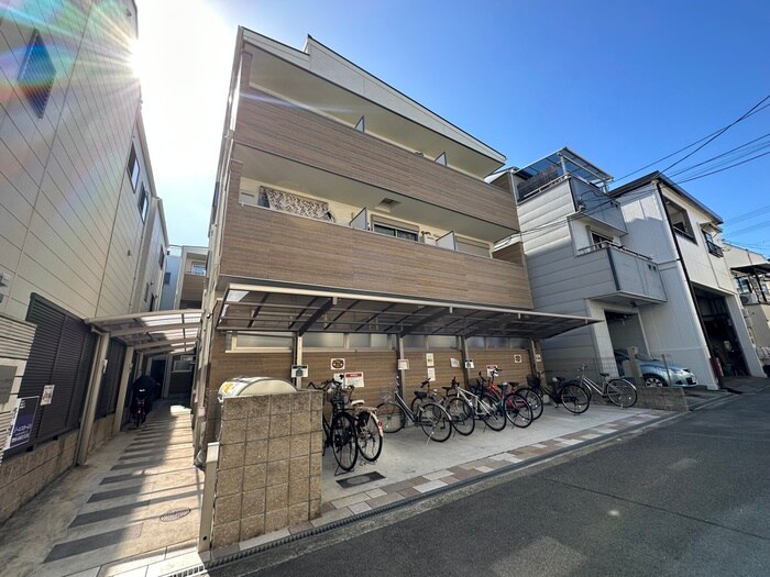 物件外観写真1　(外観写真)