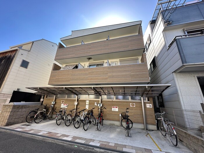 物件外観写真2　(外観写真)