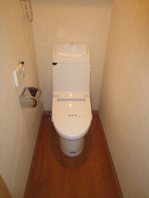 物件内観写真12　(トイレ)