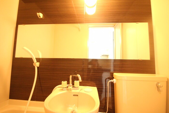 物件内観写真11　(洗面)