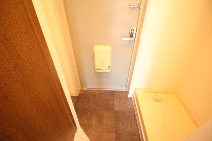 物件内観写真15　(玄関)