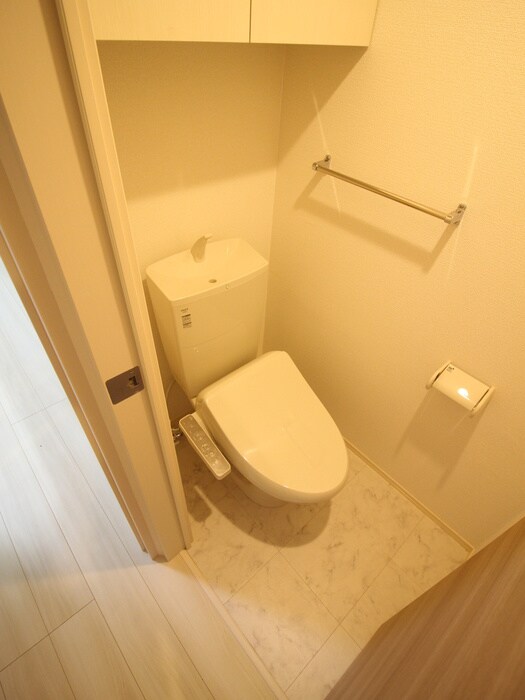 物件内観写真9　(トイレ)