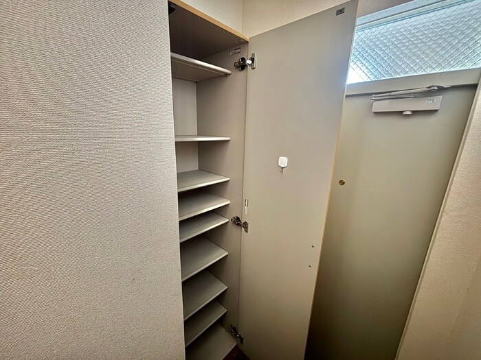 物件内観写真20　(靴箱)
