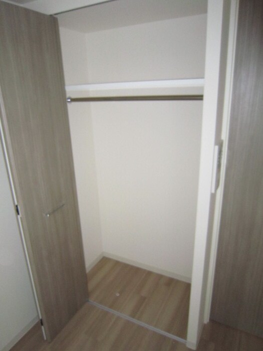 物件内観写真14　(収納)